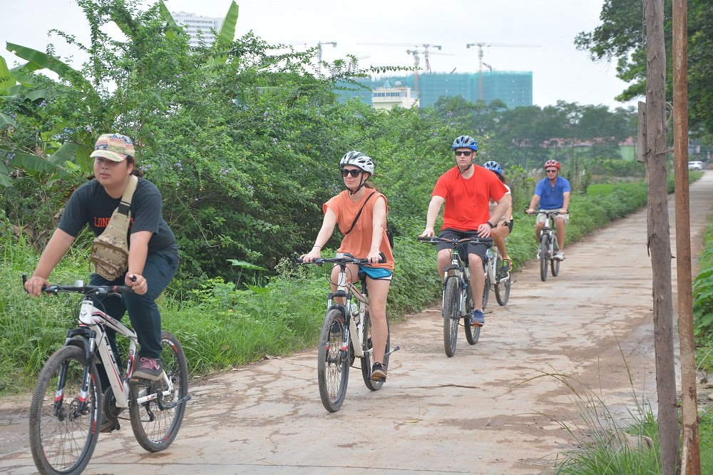 The Definitive Guide to a Guided Cycling Tour in Hanoi Vietnam: Exploring the Soul of the Capital on Two Wheels